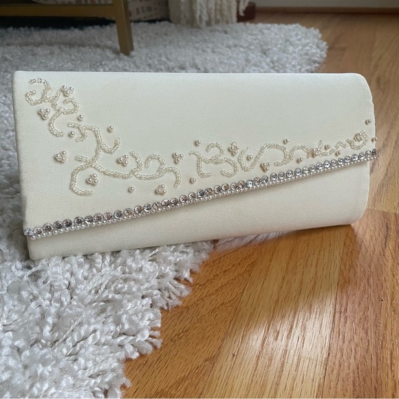 Vintage Bridal Clutch Handbag Ivory Beaded Rhinestone Something Old Purse - Picture 1 of 9